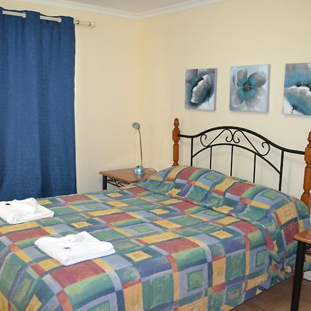 Ingenia Holidays Lake Macquarie Mannering Park Стая снимка